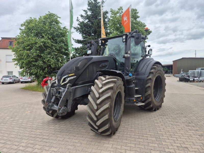 Valtra Q285