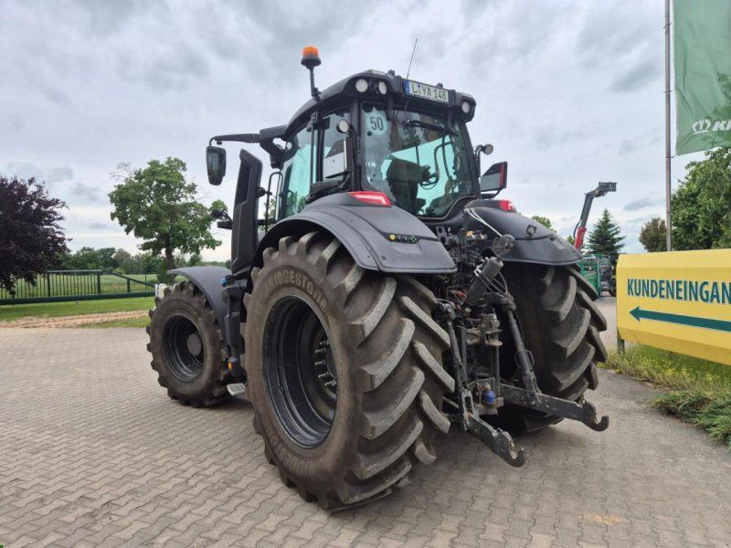 Valtra Q285