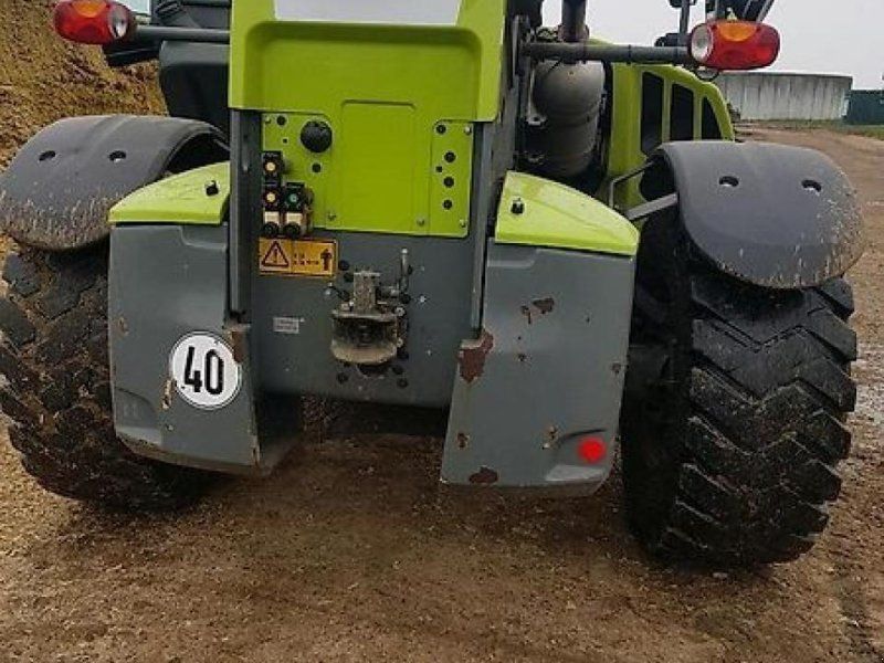 Claas Scorpion 7050
