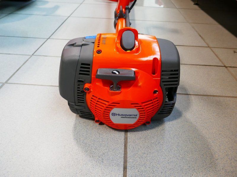Husqvarna Motorsense 555 RXT