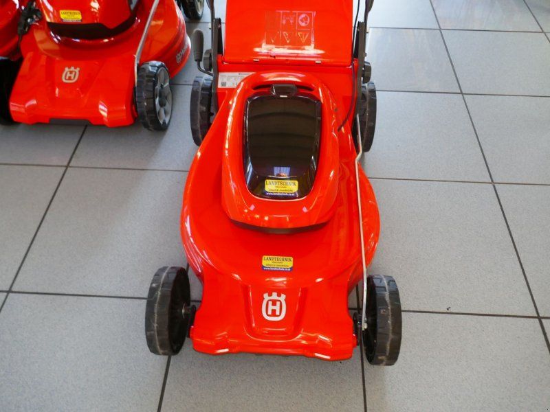 Husqvarna Rasenmäher LC 142i Akku Set