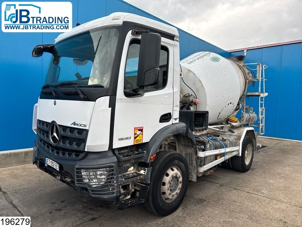 Mercedes Arocs 1830 EURO 6, Liebherr 5m3, Steel, Hub reduction