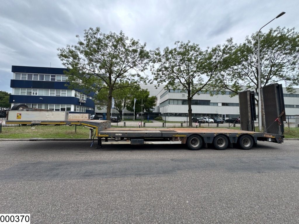 Nooteboom Lowbed Hydraulic, Winchmax winch, steering Axle