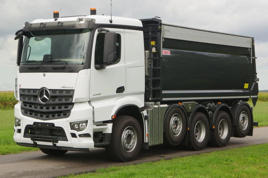 Mercedes-Benz Arocs 4648 10x4/6 Quadro met Tibeg achteroverkipper