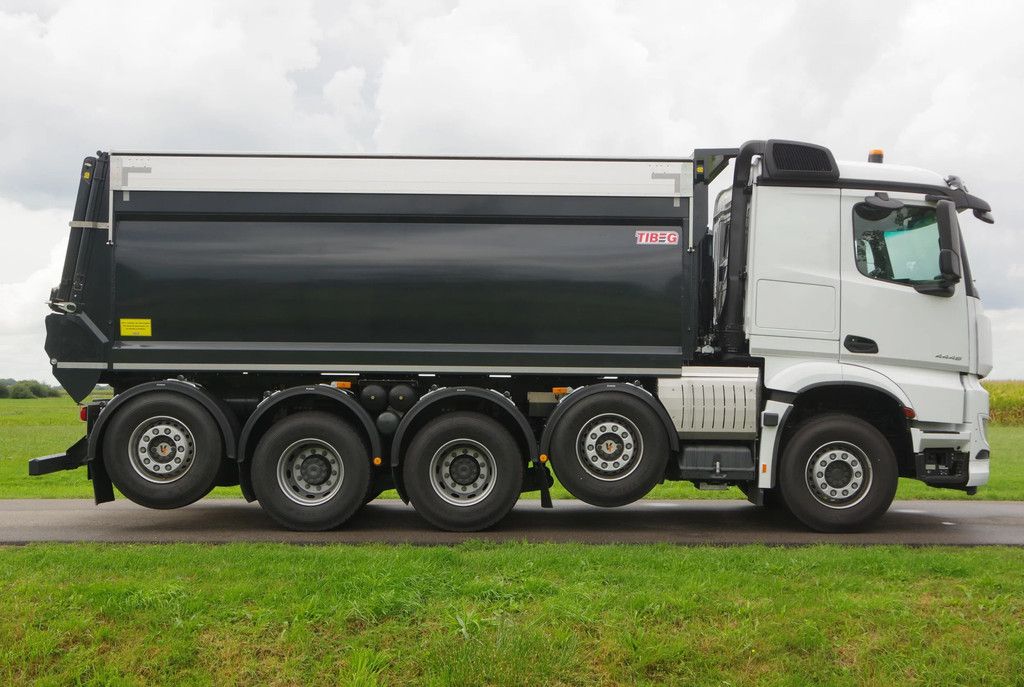 Mercedes-Benz Arocs 4648 10x4/6 Quadro met Tibeg achteroverkipper