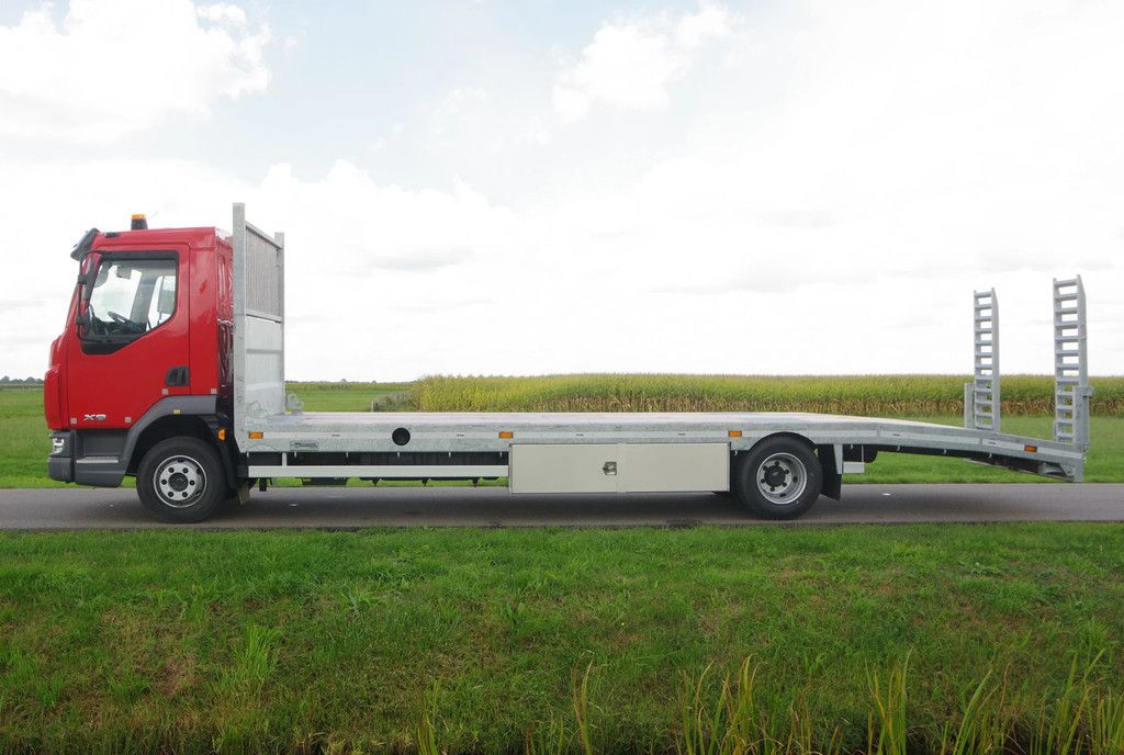 DAF XB 210 15,7-tons oprij XB 16-77 Veldhuizen
