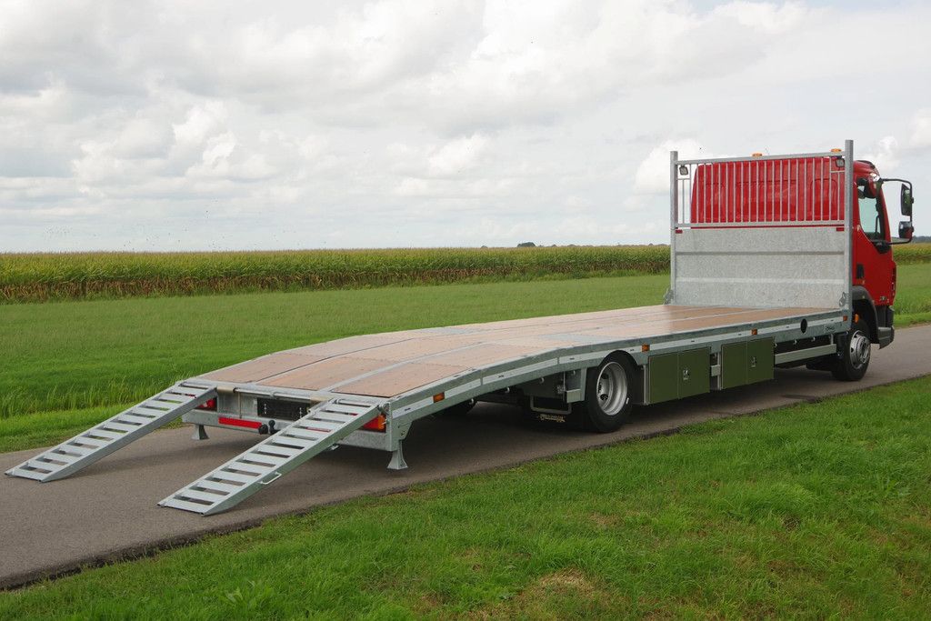 DAF XB 210 15,7-tons oprij XB 16-77 Veldhuizen