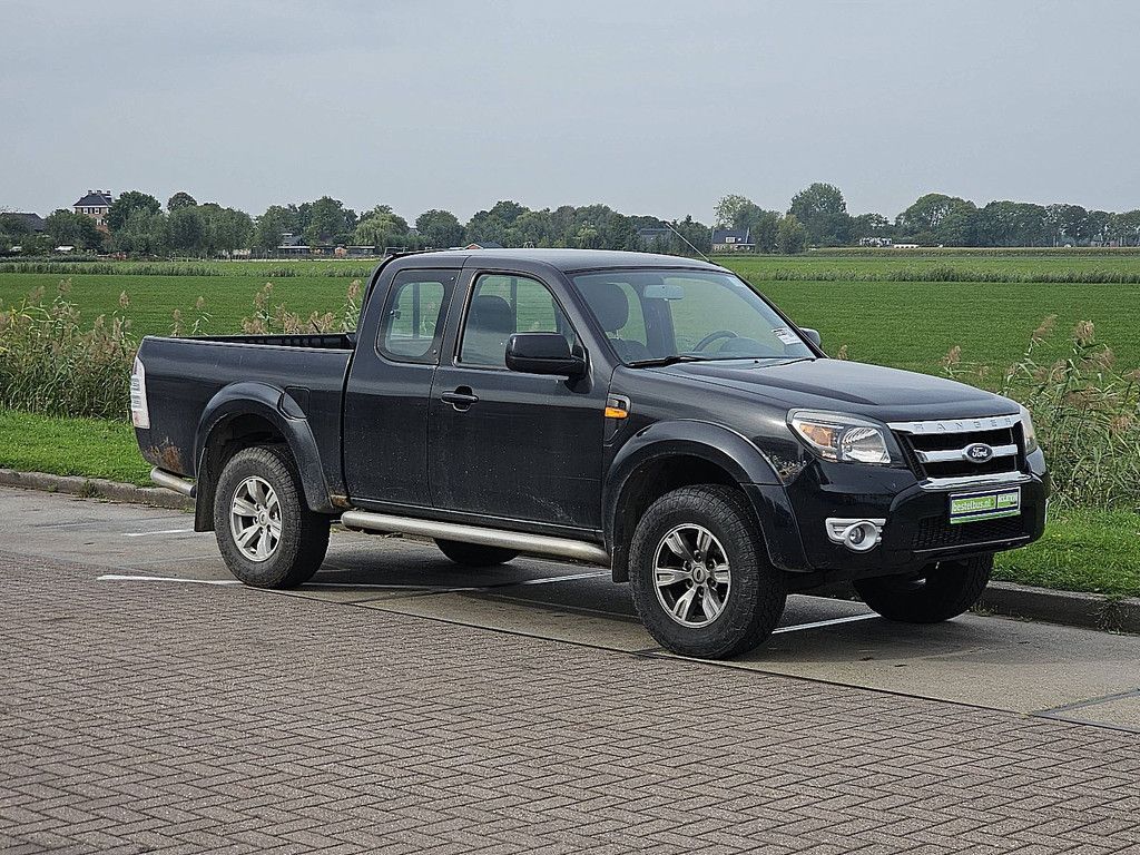FORD RANGER 2.5tdci wildtrak sc