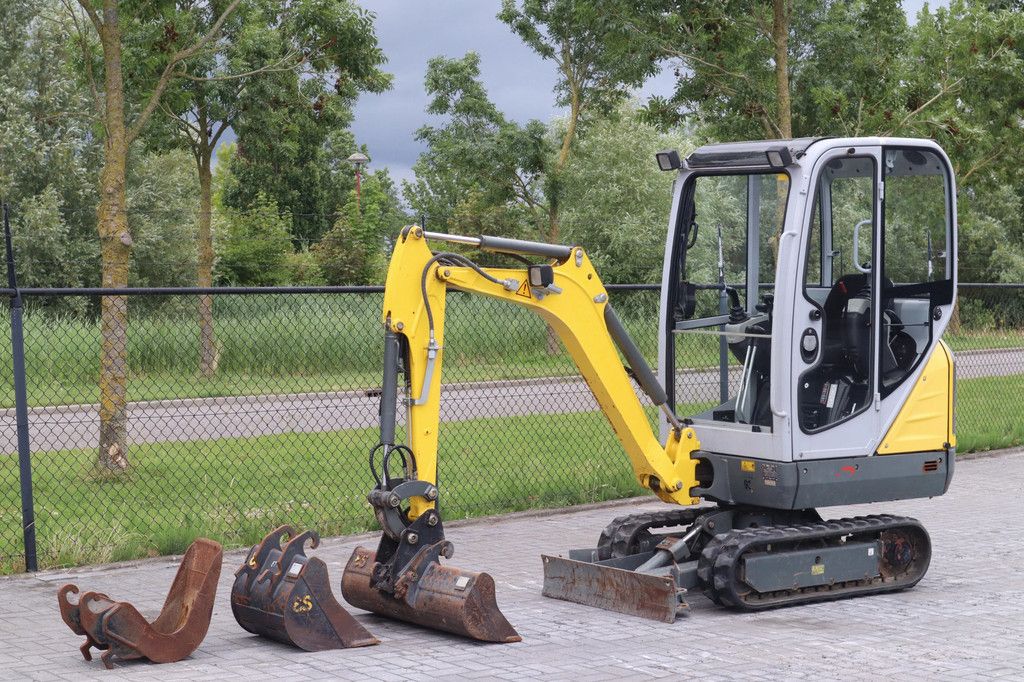 WACKER NEUSON ET16 | DUTCH LOW HOURS | 3 BUCKETS | HYDR. QC