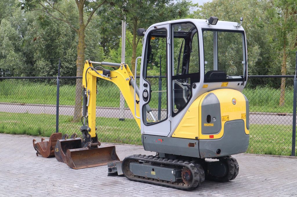 WACKER NEUSON ET16 | DUTCH LOW HOURS | 3 BUCKETS | HYDR. QC