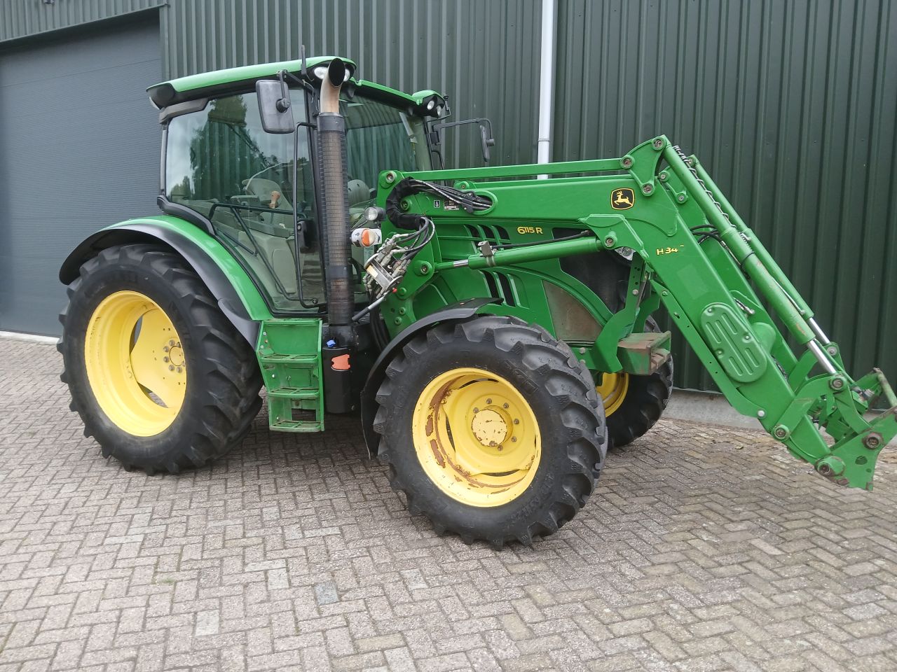 John Deere 6115r
