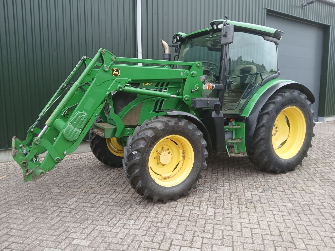 John Deere 6115r