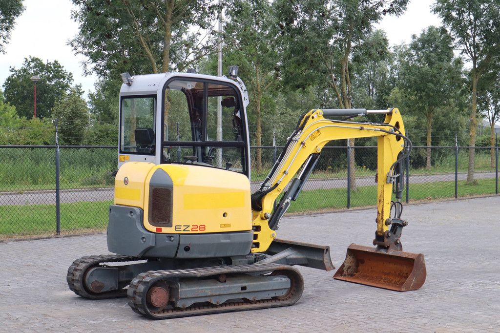 WACKER NEUSON EZ28 | DUTCH MACHINE | 4 BUCKETS | LOW HOURS