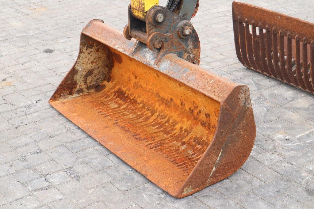 WACKER NEUSON EZ28 | DUTCH MACHINE | 4 BUCKETS | LOW HOURS