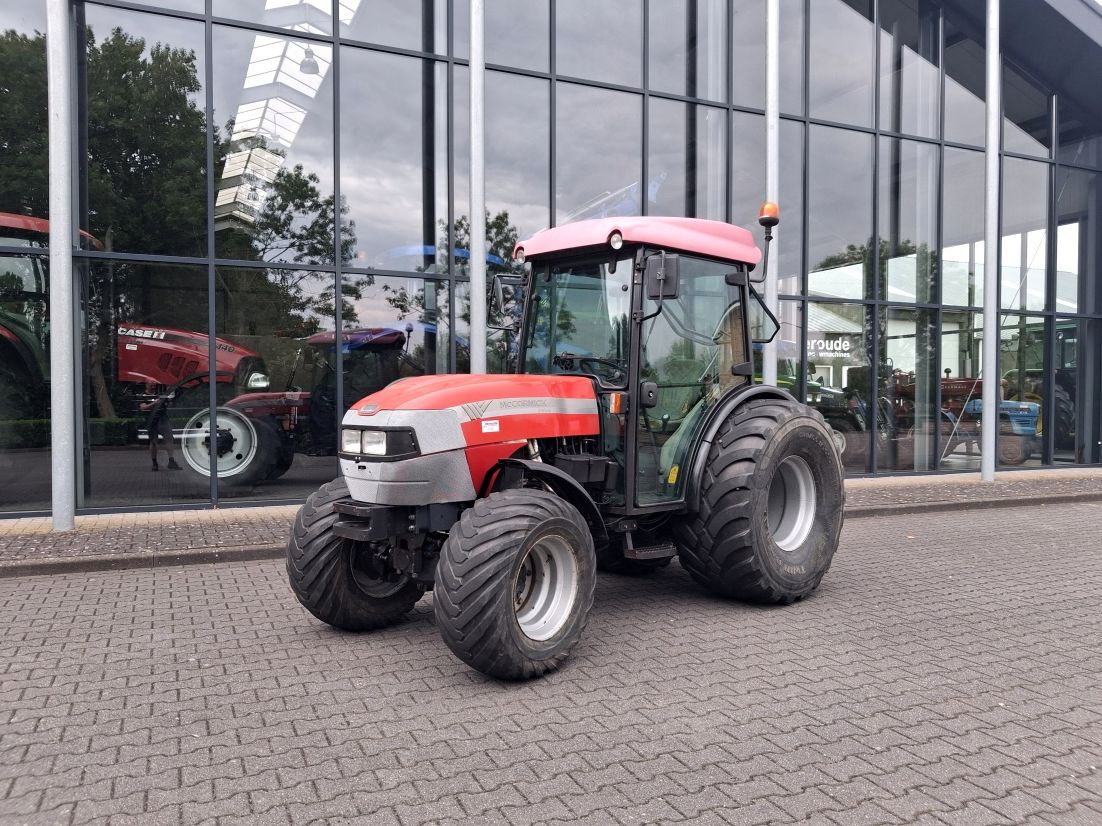 Mc Cormick F85N