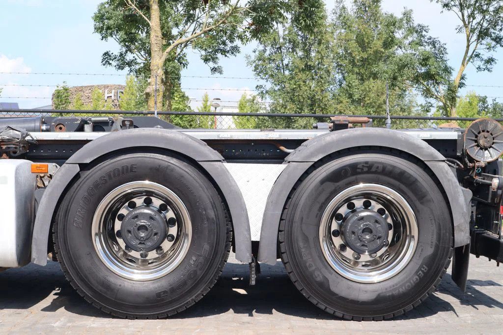 Scania R580 V8 8X4 RETARDER BIG AXLES HOOKLIFT FULL AIR
