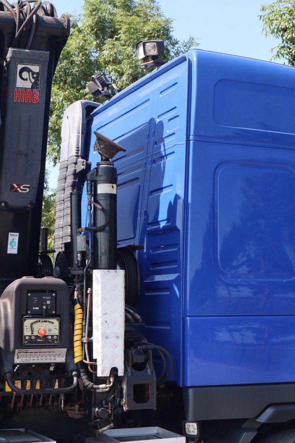 Volvo FM 500 8X4 TRIDEM + HIAB 477 E-6 HIPRO | REMOTE | LOW KM