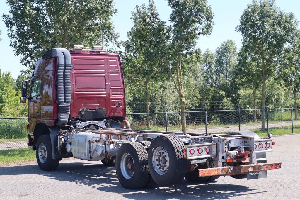 Volvo FM 460 4X4+1 CHASSIS EURO 3 FULL STEEL SUSPENSION (6X4)