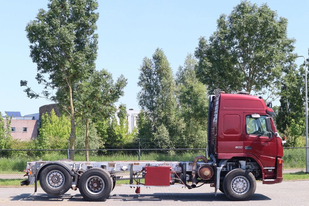 Volvo FM 460 4X4+1 CHASSIS EURO 3 FULL STEEL SUSPENSION (6X4)