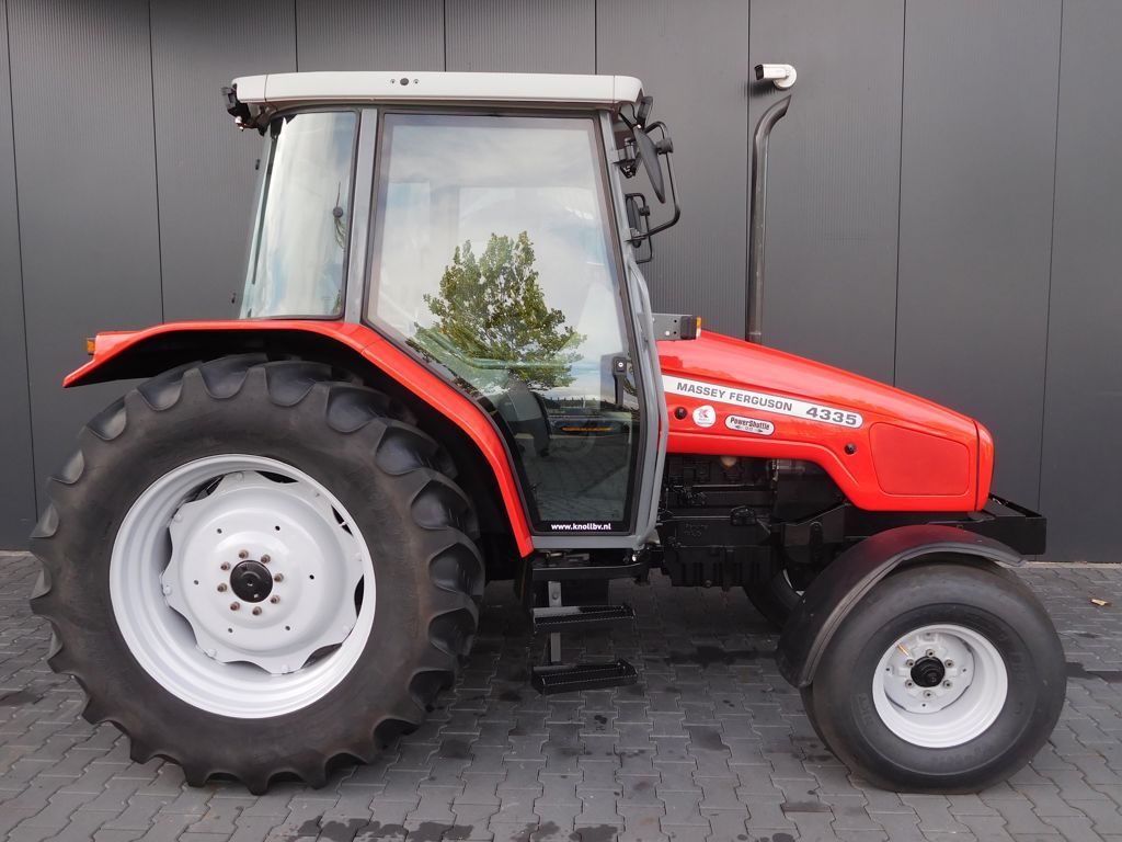 MASSEY FERGUSON 4335