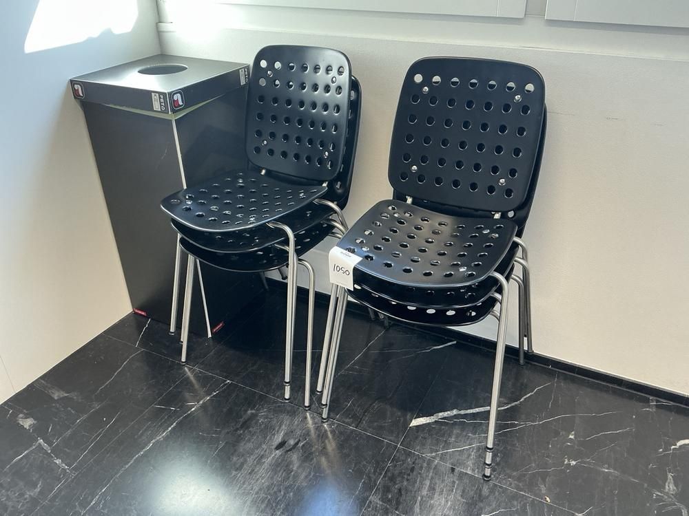 Hans coray Chair (6x)