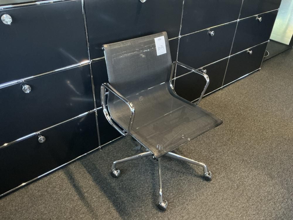 Vitra Office chair