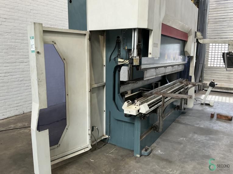 Press brakes Durma AD-S 30220 2019