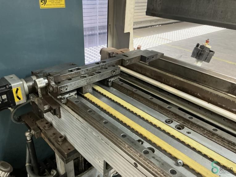 Press brakes Durma AD-S 30220 2019