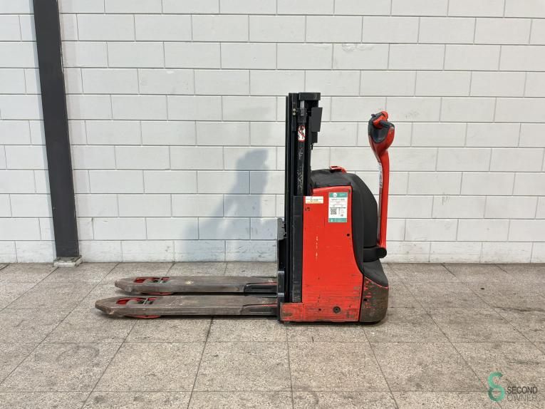 Stapler Elektrisch Linde D06 2015