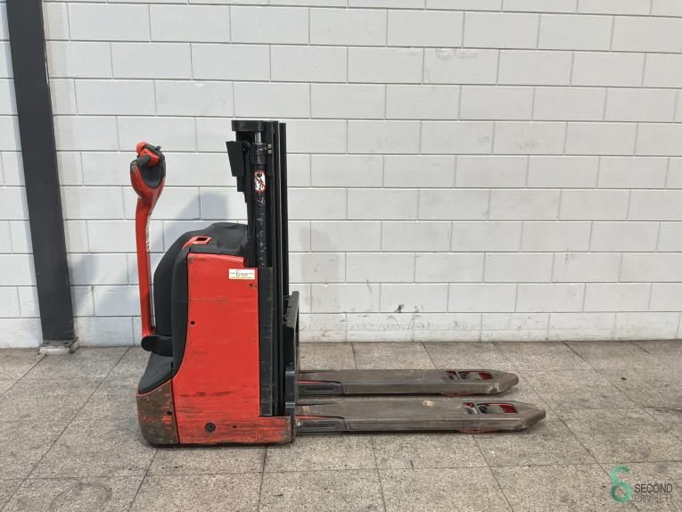 Stapler Elektrisch Linde D06 2015