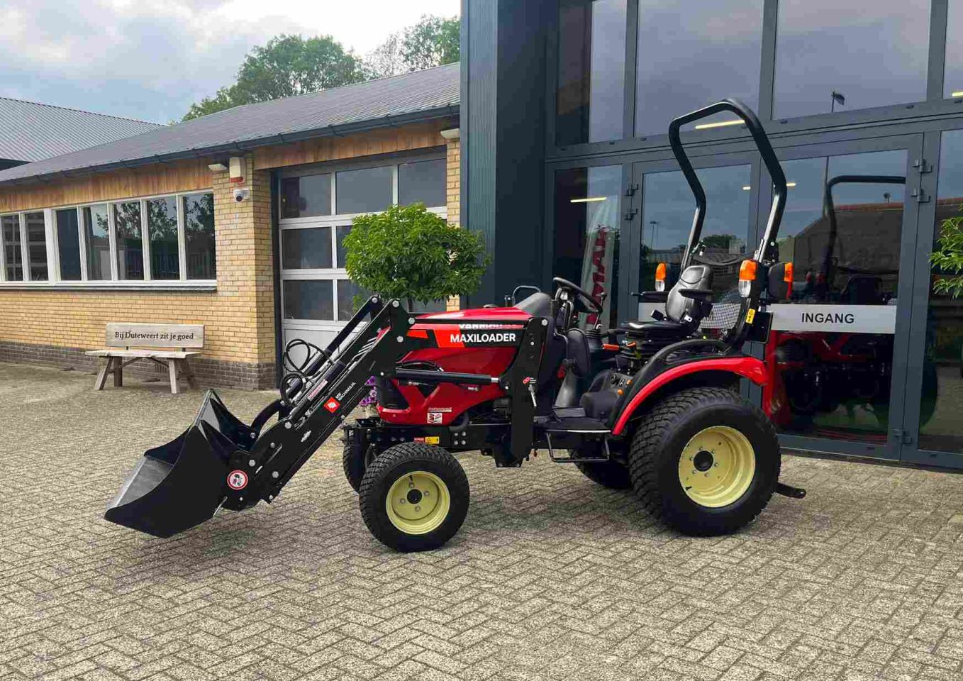 2024 Yanmar SA 424, 30 pk met 550 kg voorlader als nieuw!