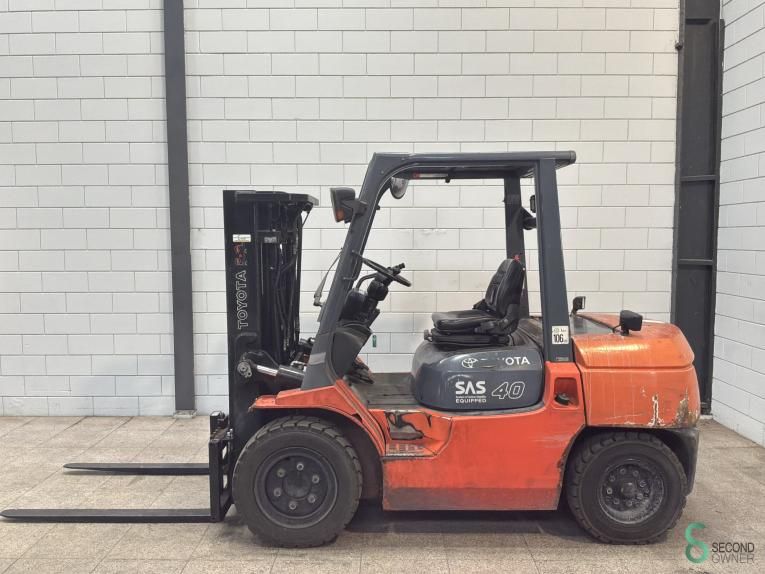 Gabelstapler Diesel Toyota 42-7 FD 35 2006