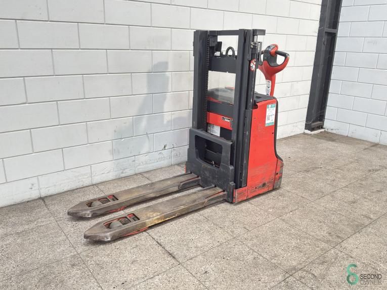 Stapler Elektrisch Linde D06 2015 Doppelstock