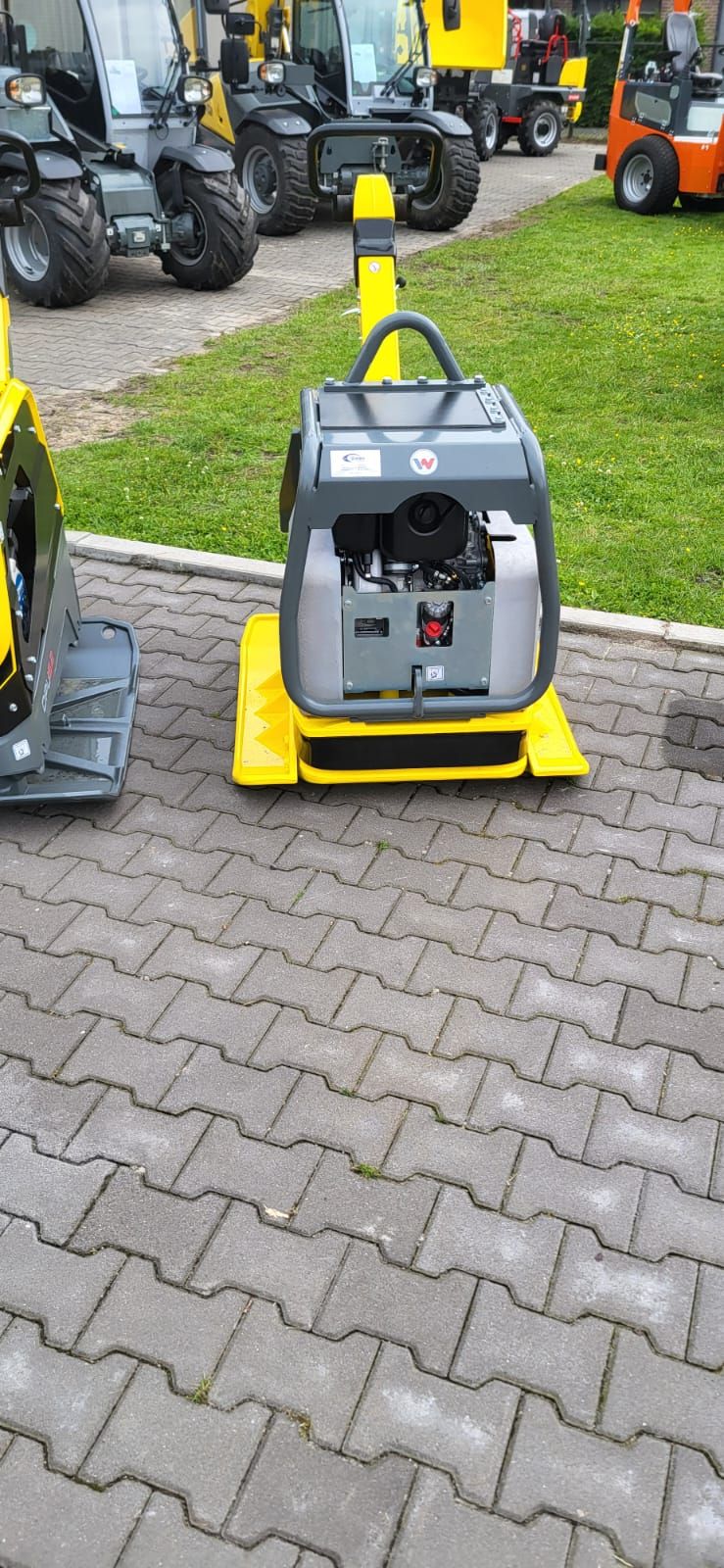 Te koop: 2 Wacker Neuson Trilplaten Professionele kwaliteit