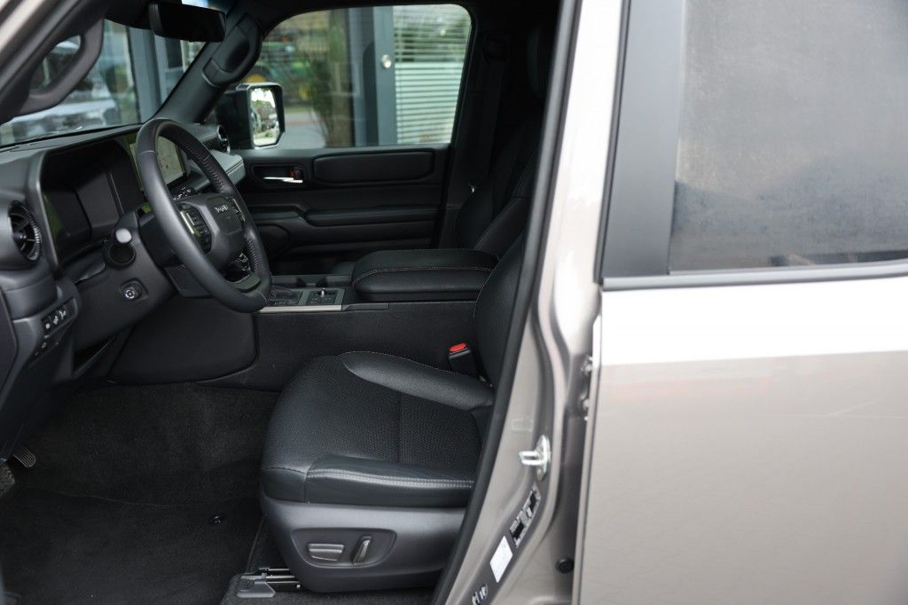 Toyota Landcruiser 250 2.8 D-4D 5DRS ELEGANCE A/T VAN