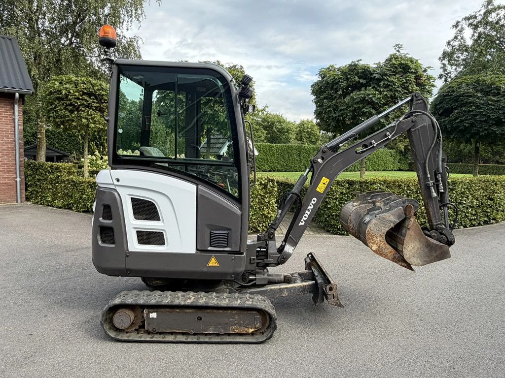 Volvo EC18C Minigraver