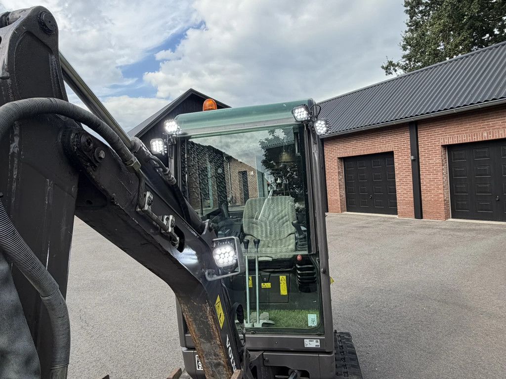 Volvo EC18C Minigraver