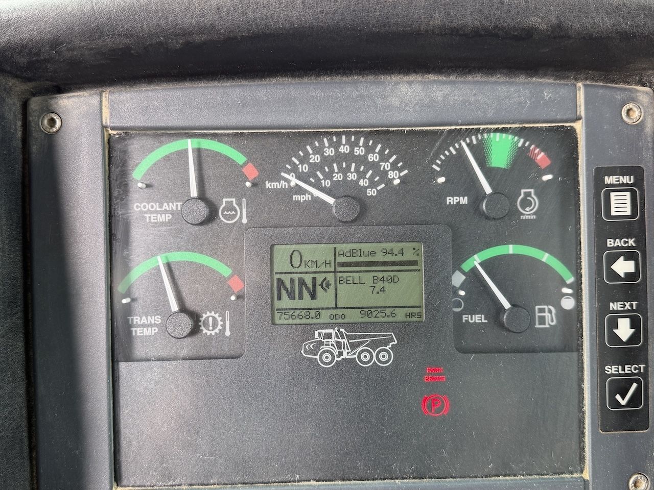 Bell B40D 9025 uur!!! 2 units available