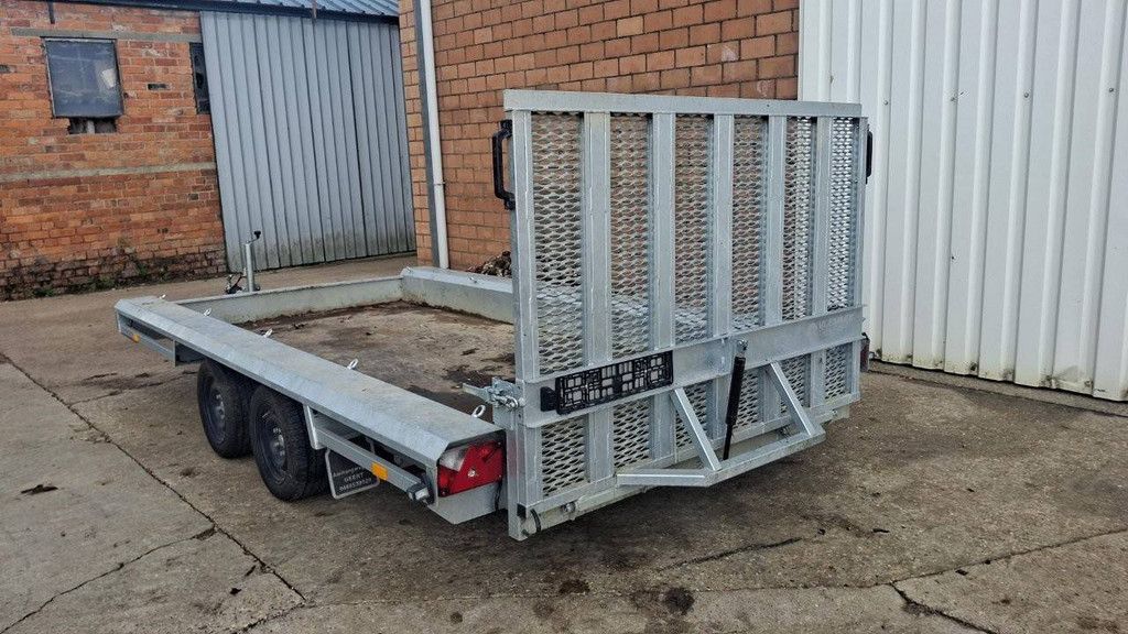 Machine transporter 3500kg 4x1.80m