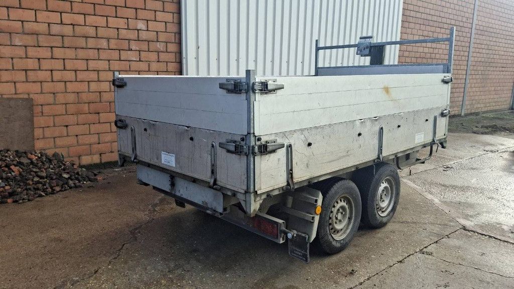 Elektrischer Kipper BW Trailers 2600kg 3x1,80x0,70m