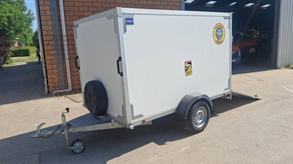 Gesloten Aanhangwagen Kerenzo 750kg 2.50x1.50x1.50m