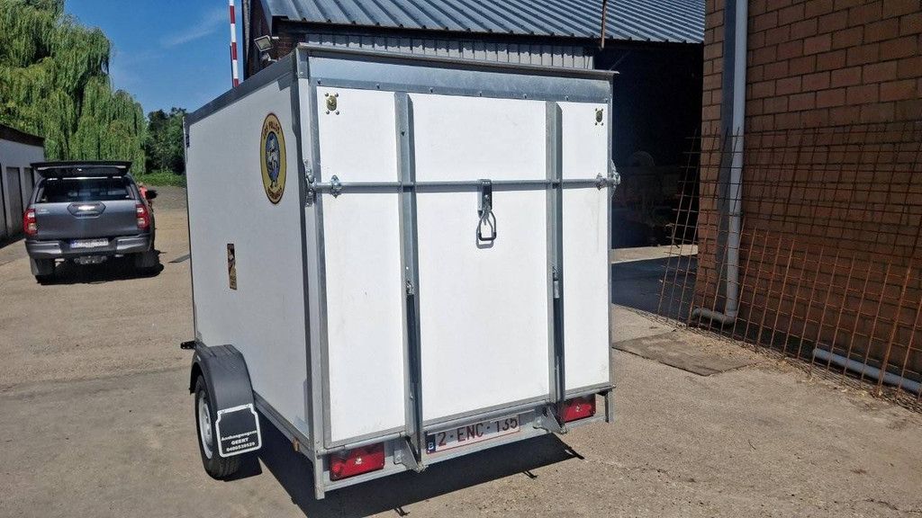 Gesloten Aanhangwagen Kerenzo 750kg 2.50x1.50x1.50m