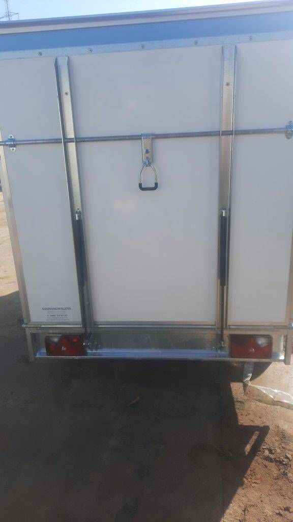 Gesloten Aanhangwagen Kerenzo 750kg 3x1.50x1.50m Nieuw