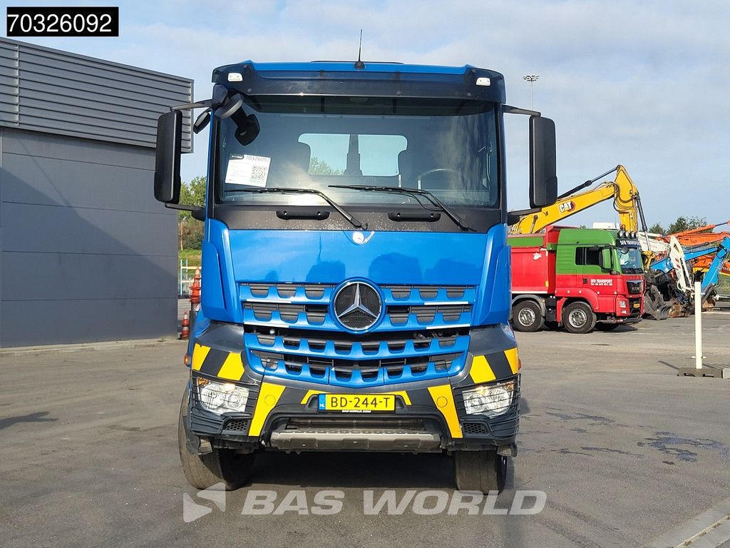 Mercedes Arocs 3245 8X4 HIAB XR26Z56 containersystem Steel Suspension Big-Axle Retarder Euro 6