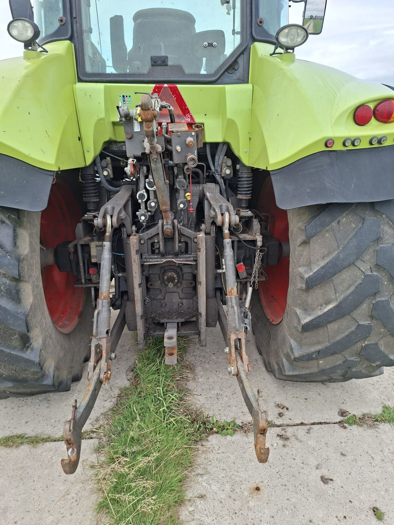 Claas Arion 640