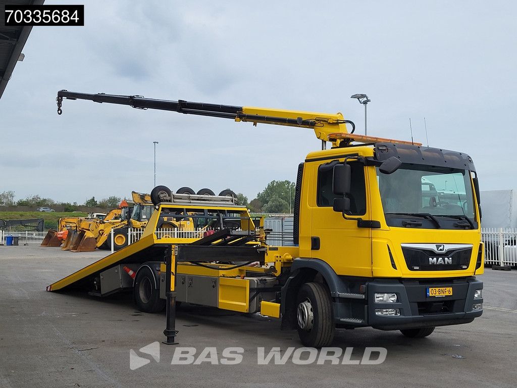 MAN TGM 15.290 4X2 Abschleppwagen Recovery truck Winch MKG HMK 131 T Crane Euro 6