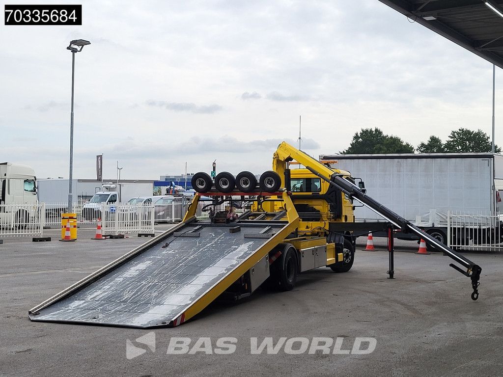 MAN TGM 15.290 4X2 Abschleppwagen Recovery truck Winch MKG HMK 131 T Crane Euro 6