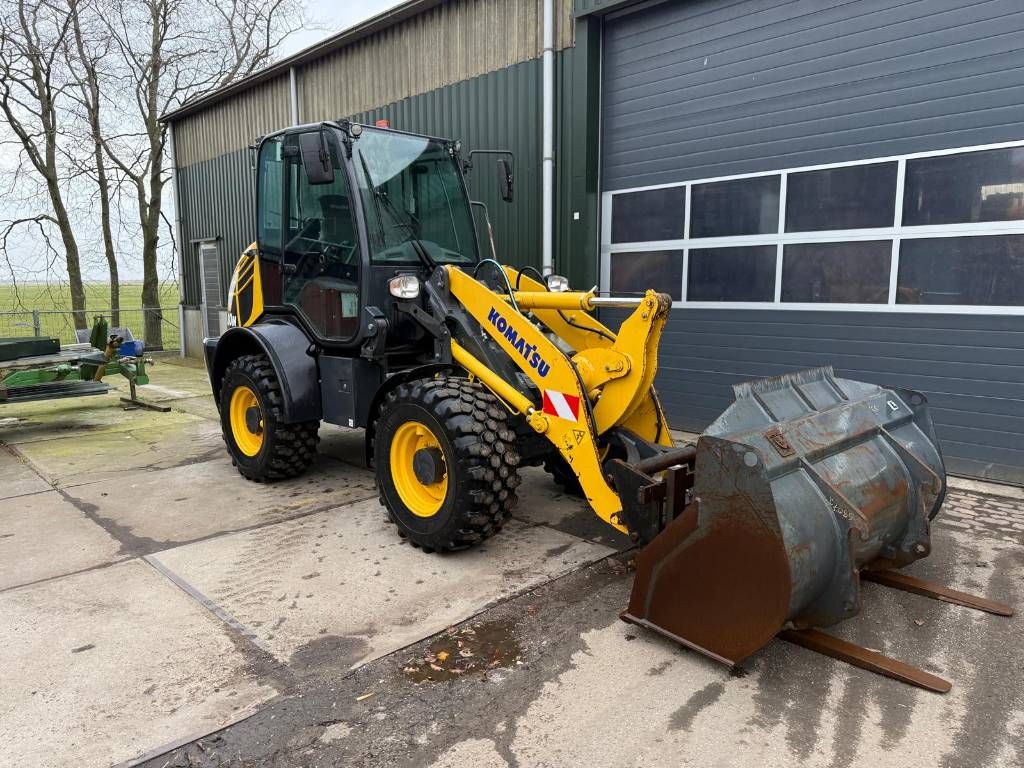 Komatsu WA 80 M-8