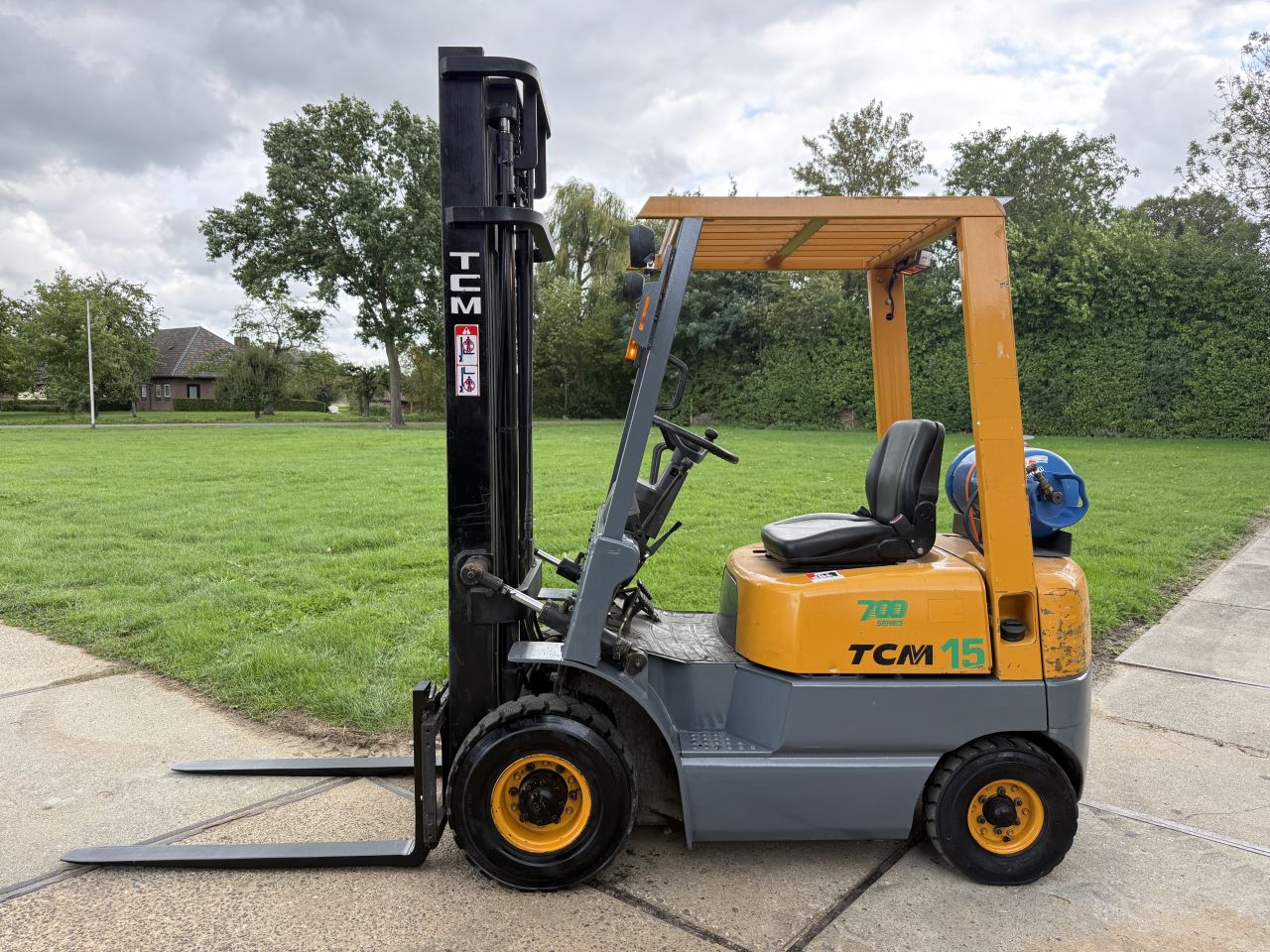 TCM 1800KG LPG heftruck luchtbanden 3e functie automaat