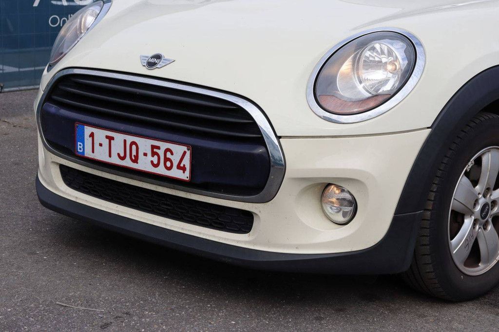 Passenger car Mini Mini Cooper Petrol 136hp 2017 (Margin)